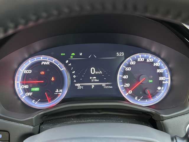 トヨタ クラウン ハイブリッド S エレガンススタイル 兵庫県 2020(令2)年 1.2万km ホワイトパールクリスタルシャイン 保証書・取説・有/純正メモリーナビ・フルセグ・BT・CD・DVD・FM・AM/バックカメラ/ETC/前方ドライブレコーダー/追尾機能付きクルーズコントロール/車線逸脱防止支援システム/衝突被害軽減ブレーキ/クリアランスソナー/パーキングブレーキサポート/ロードサインアシスト/パドルシフト/ブラインドスポットミラー/電動パーキングブレーキ/ブレーキホールド/プッシュスタート/スマートキー×1/純正ドアバイザー/純正フロアマット