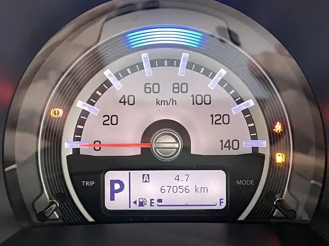 スズキ ハスラー X 鹿児島県 2017(平29)年 6.7万km フェニックスレッドパール/ブルーイッシュブラックパール 禁煙　/純正ナビ　/全方位カメラ　/デュアルカメラブレーキサポート　/車線逸脱警報　/横滑り防止機能　/前席シートヒーター　/LEDヘッドライト　/オートライト　/フロアマット　/純正アルミホイール　/純正ドアバイザー