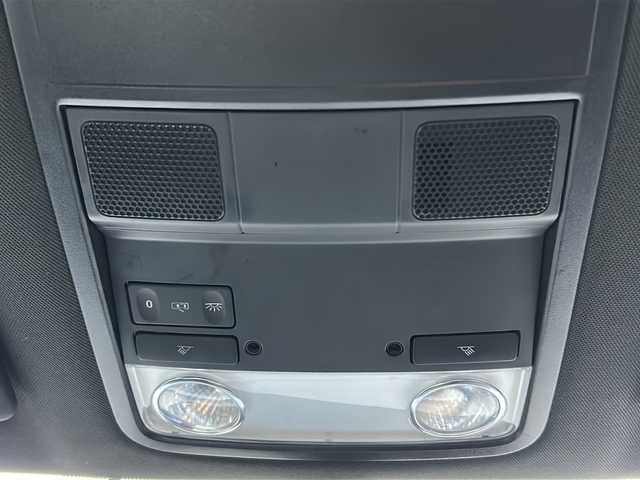 フォルクスワーゲン ザ・ビートル デザイン 茨城県 2016(平28)年 10.6万km ブルーシルクM ワンオーナー/純正メモリナビ/(地デジTV・CD・DVD・BT・ラジオ再生)/クルーズコントロール/ETC/ドライブレコーダー/バックカメラ/オートライト/HIDヘッドライト/純正16inアルミホイール/純正フロアマット/リモコンキー/スペアキー/取扱説明書/保証書