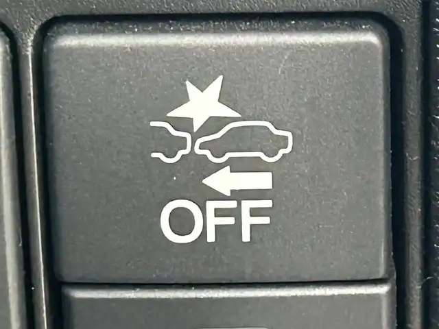 ホンダ ヴェゼル ハイブリッド Z ホンダセンシング 岡山県 2021(令3)年 4.5万km プラチナホワイトパール 純正８インチナビ/【Bluetooth/フルセグTV/Carplay/USB接続/CD/DVD/HDMI接続/USB接続】/型番:VXM-217VFEi/バックカメラ/前席シートヒーター/純正ドライブレコーダー（前後）/レーダークルーズコントロール/衝突軽減ブレーキ/ＬＥＤヘッドライト/フォグランプ/オートライト/ビルトインＥＴＣ/パドルシフト/アイドリングストップ/オートブレーキホールド/ルーフレール/スマートキー×1/新車保証書/取扱説明書/スペアキー×１