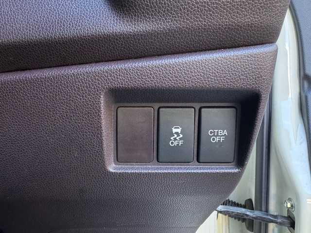 ホンダ Ｎ ＷＧＮ カスタム G Aパッケージ 道東・釧路十勝 2014(平26)年 12.5万km プレミアムホワイトパール 4WD/ワンオーナー/社外メモリーナビ/　　（DVD/CD/フルセグTV）/バックカメラ/CTBA/クルーズコントロール/ハーフレザーシート/HIDヘッドライト/フォグライト/オートライト/横滑り防止装置/ウィンカーミラー/電動格納ミラー/ミラーヒーター/ステアリングリモコン/革巻きステアリング/純正フロアマット/ドアバイザー/記録簿 H26/29/31/R7/社外エンジンスターター/スマートキー/エンジンプッシュスタート/スペアキー/取扱説明書/保証書/純正14インチアルミホイール