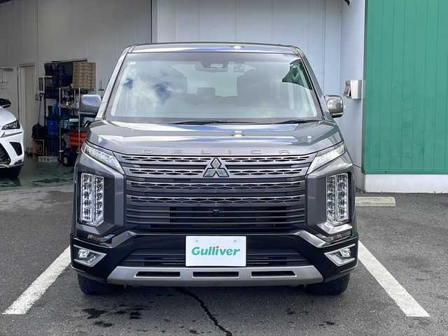 三菱 デリカＤ：５ ジャスパー 京都府 2021(令3)年 6.3万km アイガーグレーM/ダイヤモンドブラックマイカ アルパイン１１インチナビ　後席フリップダウンモニター　マルチアラウンドモニター　レーダークルーズ　両側パワースライドドア　社外ドラレコ　ビルトインＥＴＣ　ＬＥＤヘッドライト　ブラインドスポットモニター