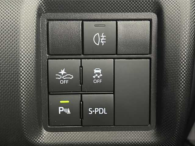 トヨタ ライズ Z 宮城県 2022(令4)年 6.3万km シャイニングホワイトパール 禁煙車/S-パドル/スマートアシスト/・衝突回避支援ブレーキ機能/・車線逸脱警報機能＆路側逸脱警報機能/・標識認識機能/・全車速追従機能付ＡＣＣ/・レーンキープコントロール/・コーナーセンサー/・オートハイビーム/・ふらつき警報/・先行車発進お知らせ/純正9インチディスプレイオーディオ/・BT/AM/FM/USB/iPod/HDMI/Android/Apple/電動パーキングブレーキ/オートホールド/バックカメラ/フルセグTV/前席シートヒーター/ビルトインETC/革巻きステアリング/ステアリングスイッチ/プッシュスタート/スマートキー/LEDヘッドライト/LEDフォグランプ/純正17インチアルミホイール/純正フロアマット/純正ドアバイザー/アイドリングストップ/横滑り防止装置