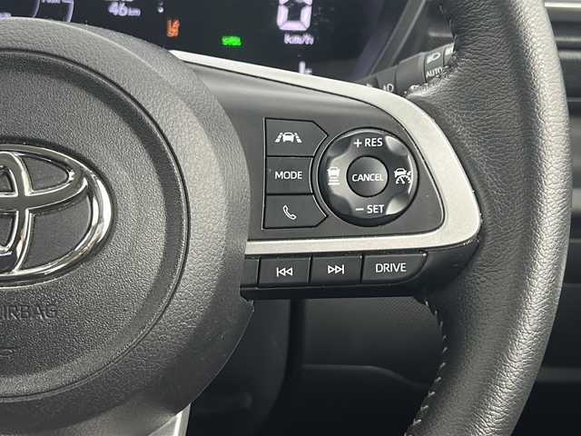 トヨタ ライズ Z 宮城県 2022(令4)年 6.3万km シャイニングホワイトパール 禁煙車/S-パドル/スマートアシスト/・衝突回避支援ブレーキ機能/・車線逸脱警報機能＆路側逸脱警報機能/・標識認識機能/・全車速追従機能付ＡＣＣ/・レーンキープコントロール/・コーナーセンサー/・オートハイビーム/・ふらつき警報/・先行車発進お知らせ/純正9インチディスプレイオーディオ/・BT/AM/FM/USB/iPod/HDMI/Android/Apple/電動パーキングブレーキ/オートホールド/バックカメラ/フルセグTV/前席シートヒーター/ビルトインETC/革巻きステアリング/ステアリングスイッチ/プッシュスタート/スマートキー/LEDヘッドライト/LEDフォグランプ/純正17インチアルミホイール/純正フロアマット/純正ドアバイザー/アイドリングストップ/横滑り防止装置