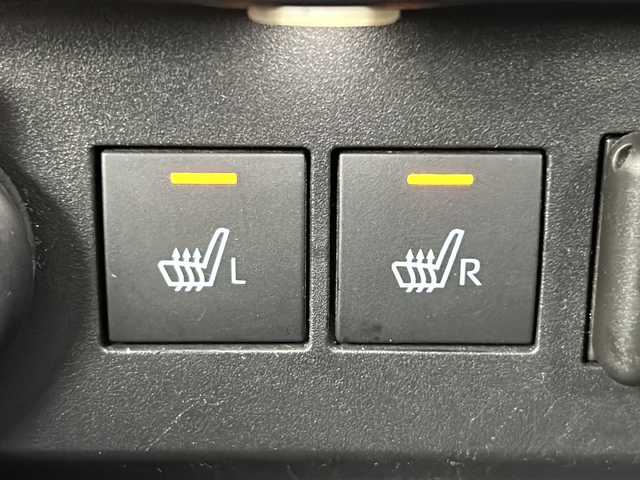 トヨタ ライズ Z 宮城県 2022(令4)年 6.3万km シャイニングホワイトパール 禁煙車/S-パドル/スマートアシスト/・衝突回避支援ブレーキ機能/・車線逸脱警報機能＆路側逸脱警報機能/・標識認識機能/・全車速追従機能付ＡＣＣ/・レーンキープコントロール/・コーナーセンサー/・オートハイビーム/・ふらつき警報/・先行車発進お知らせ/純正9インチディスプレイオーディオ/・BT/AM/FM/USB/iPod/HDMI/Android/Apple/電動パーキングブレーキ/オートホールド/バックカメラ/フルセグTV/前席シートヒーター/ビルトインETC/革巻きステアリング/ステアリングスイッチ/プッシュスタート/スマートキー/LEDヘッドライト/LEDフォグランプ/純正17インチアルミホイール/純正フロアマット/純正ドアバイザー/アイドリングストップ/横滑り防止装置