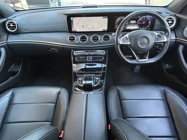 メルセデス・ベンツ Ｅ２２０ｄ アバンギャルド スポーツ 茨城県 2016(平28)年 5.8万km ダイヤモンドホワイト Burmesterサウンドシステム/コックピットディスプレイ/レザーパッケージ/純正ナビ フルセグ/BT/AM/FM/アラウンドビューカメラ/パワーバックドア/パワーシート/シートメモリ/シートヒーター/後席シートヒーター/ステアリングスイッチ/パドルシフト/アクティブクルーズコントロール/ステアリングスイッチ/純正フロアマット/純正アルミホイール/USBポート/LEDオートライト/アイドリングストップ/ドラレコ/スマートキー/ETC