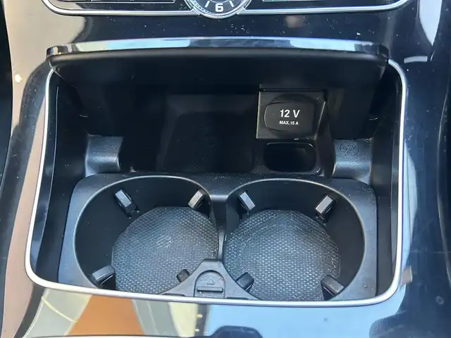 メルセデス・ベンツ Ｅ２２０ｄ アバンギャルド スポーツ 茨城県 2016(平28)年 5.8万km ダイヤモンドホワイト Burmesterサウンドシステム/コックピットディスプレイ/レザーパッケージ/純正ナビ フルセグ/BT/AM/FM/アラウンドビューカメラ/パワーバックドア/パワーシート/シートメモリ/シートヒーター/後席シートヒーター/ステアリングスイッチ/パドルシフト/アクティブクルーズコントロール/ステアリングスイッチ/純正フロアマット/純正アルミホイール/USBポート/LEDオートライト/アイドリングストップ/ドラレコ/スマートキー/ETC