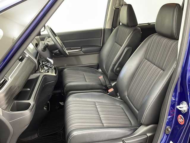 ホンダ フリード＋ ハイブリット G 秋田県 2016(平28)年 10.6万km コバルトブルーパール 4WD/社外SDナビ　/　　CD/DVD/BT/フルセグTV/バックカメラ　/両側パワースライドドア　/クルーズコントロール　/LEDオートライト　/ハーフレザーシート　/純正15インチスチールホイール　/コンフォートビューパッケージ　/フォグランプ/サンシェード/スマートキー　/ビルトインETC