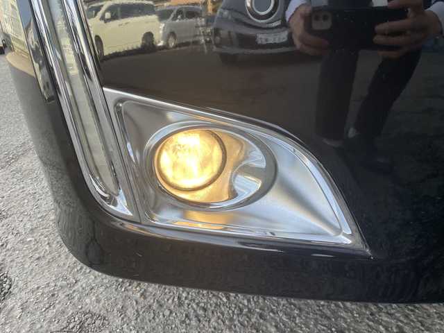 日産 エルグランド 250ハイウェイスター 神奈川県 2011(平23)年 3.7万km 黒 ワンオーナー/プッシュスタート/スマートキー2本/前後だライブレコーダー/ビルトインETC/Bluetooth接続/コーナーセンサー/アラウンドビューモニター/両側パワースライドドア/横滑り防止装置/フリップダウンモニター/オートライト/フォグライト/オットマン/USB端子/電動格納ミラー/AM/FM/地デジTV