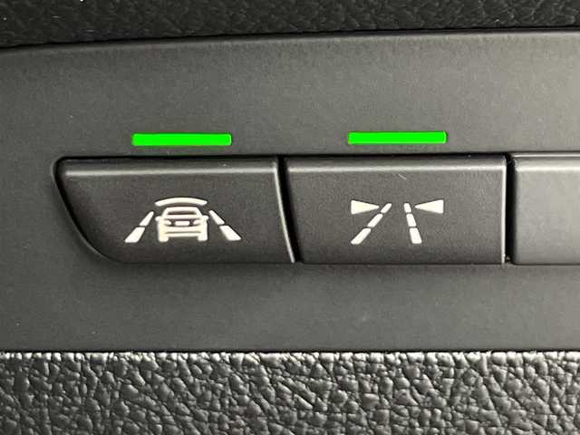 ＢＭＷ １１８ｉ スポーツ 愛知県 2015(平27)年 5.9万km ディープシーブルー /純正HDDナビ//CD DVD BT USB FM AM AUX//バックカメラ//インテリジェントセーフティ//LEDオートヘッドライト//ETC//クルーズコントロール//純正フロアマット//純正フォグランプ//スマートキー//スペアキー//ドライブモードセレクト//スポーツモード//ECO PROモード//MTモード付AT//クリアランスソナー//レーンキープアシスト//革巻きステアリング