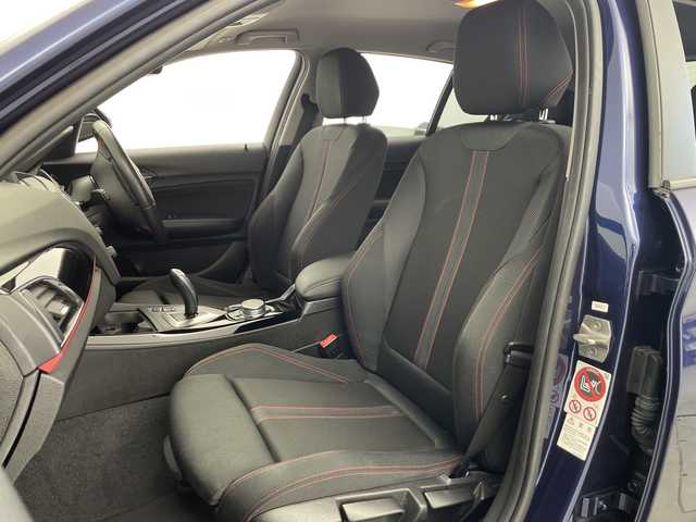 ＢＭＷ １１８ｉ スポーツ 愛知県 2015(平27)年 5.9万km ディープシーブルー /純正HDDナビ//CD DVD BT USB FM AM AUX//バックカメラ//インテリジェントセーフティ//LEDオートヘッドライト//ETC//クルーズコントロール//純正フロアマット//純正フォグランプ//スマートキー//スペアキー//ドライブモードセレクト//スポーツモード//ECO PROモード//MTモード付AT//クリアランスソナー//レーンキープアシスト//革巻きステアリング