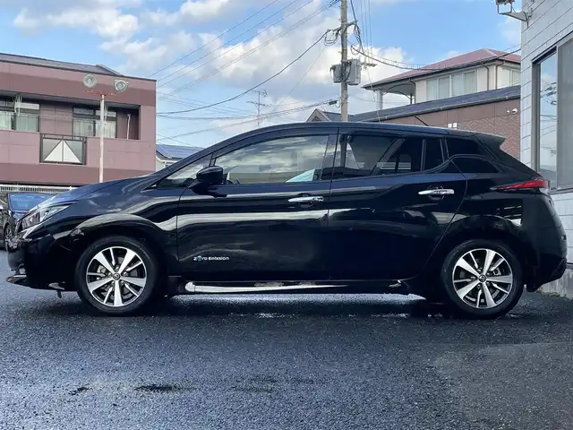 日産 リーフ