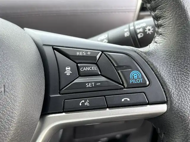 日産 セレナ e－パワー ハイウェイスター V 大分県 2021(令3)年 4.4万km ダイヤモンドブラック ・純正ナビ(CD.DVD.SD.BT)/・アラウンドビューモニター/・フルセグテレビ/・コーナーセンサー/・両側パワースライドドア/・Fダウンモニター/・テレビキャンセラー/・エマージェンシーブレーキ/・ブラインドスポットモニター/・コーナーセンサー/・ETC/・ドライブレコーダー/・デジタルインナーミラー/・ブレーキホールド/・オートライト