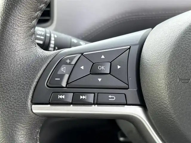 日産 セレナ e－パワー ハイウェイスター V 大分県 2021(令3)年 4.4万km ダイヤモンドブラック ・純正ナビ(CD.DVD.SD.BT)/・アラウンドビューモニター/・フルセグテレビ/・コーナーセンサー/・両側パワースライドドア/・Fダウンモニター/・テレビキャンセラー/・エマージェンシーブレーキ/・ブラインドスポットモニター/・コーナーセンサー/・ETC/・ドライブレコーダー/・デジタルインナーミラー/・ブレーキホールド/・オートライト