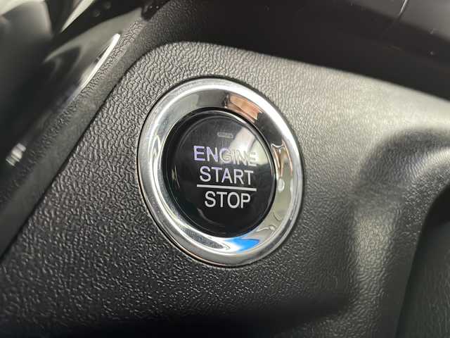 ホンダ ステップワゴン スパーダ クルスピセンシング 道央・札幌 2018(平30)年 12万km プレミアムスパークルブラックパール ・4WD /ターボ/・Honda SENSING/・衝突軽減ブレーキ/誤発進抑制機能/・歩行者事故低減ステアリング/路外逸脱抑制機能/・アダプティブ・クルーズ・コントロール/・LKAS〈車線維持支援システム〉/・純正10インチのプレミアムインターナビ/・フルセグTV/BT/DVD/SD/・全周囲カメラ/・両側パワースライドドア/・わくわくゲート/・D.N席シートヒーター/ハーフレザーシート/・フロント熱戦/ミラーヒーター/・純正エンジンスターター/・LEDライト/オートライト/・スペアキー/・ビルトインETC/・アイドリングストップ/・横滑り防止