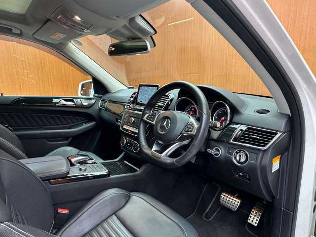 メルセデス・ベンツ ＧＬＥ３５０ｄ 4MATIC スポーツ 千葉県 2015(平27)年 4万km ポーラホワイト パノラマＳＲ　/黒革　/ＡＣＣ　/ｈａｒｍａｎｋａｒｄｏｎサウンド　/ナビ　/ＴＶ　/Ｂｌｕｅｔｏｏｔｈ接続　/３６０°シートＨ　/電動リアゲート　/ＬＥＤヘッドライト　/オートハイビーム　/衝突軽減Ｂ　/ＢＳＭ　/ＬＫＡ