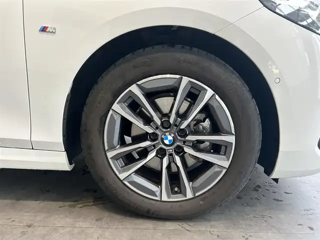 ＢＭＷ ＢＭＷ ２１８ｄ アクティブツアラー Mスポーツ 大阪府 2022(令4)年 2万km 白 ACC/ハーフレザー/パワーシート/シートヒーター/Dシートメモリ/純正ナビ/バックカメラ/applecarplay/純正17インチAW/LEDヘッドライト/電動リアゲート/ブラインドスポット/ワイヤレス充電/クリアランスソナー/パドルシフト/ETC