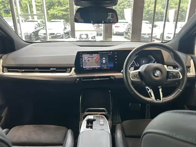 ＢＭＷ ＢＭＷ ２１８ｄ アクティブツアラー Mスポーツ 大阪府 2022(令4)年 2万km 白 ACC/ハーフレザー/パワーシート/シートヒーター/Dシートメモリ/純正ナビ/バックカメラ/applecarplay/純正17インチAW/LEDヘッドライト/電動リアゲート/ブラインドスポット/ワイヤレス充電/クリアランスソナー/パドルシフト/ETC