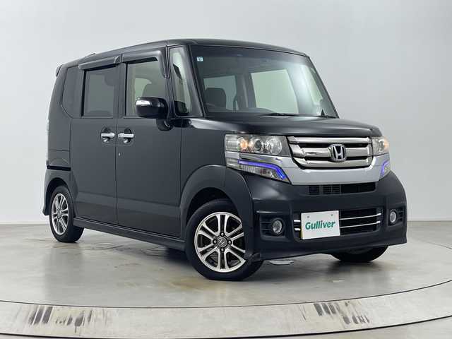ホンダ Ｎ ＢＯＸ カスタム G Lパッケージ 埼玉県 2015(平27)年 7.8万km スマートブラック 片側電動スライドドア　/純正ナビ　/ＥＴＣ　/ＥＣＯＮ　/純正アルミホイール　/前ドライブレコーダー　/ウインカーミラー　/バックカメラ　/フロアマット　/フォグランプ　/オートライト　/プッシュスタート　
