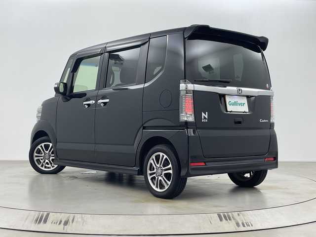 ホンダ Ｎ ＢＯＸ カスタム G Lパッケージ 埼玉県 2015(平27)年 7.8万km スマートブラック 片側電動スライドドア　/純正ナビ　/ＥＴＣ　/ＥＣＯＮ　/純正アルミホイール　/前ドライブレコーダー　/ウインカーミラー　/バックカメラ　/フロアマット　/フォグランプ　/オートライト　/プッシュスタート　