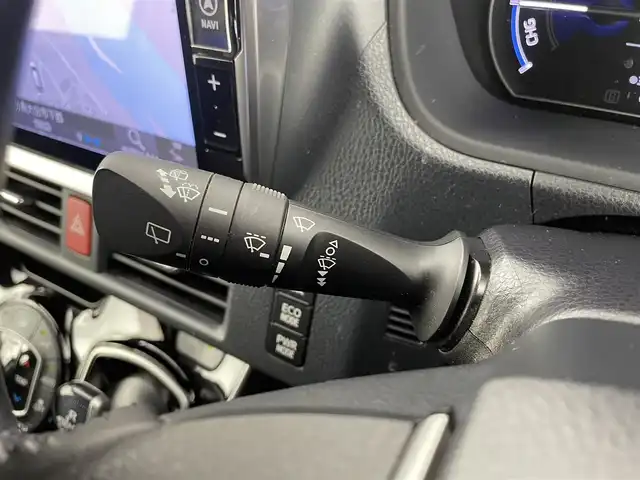 トヨタ ヴォクシー ハイブリッド ZS 煌Ⅱ 大分県 2020(令2)年 7.2万km ホワイトパールクリスタルシャイン ALPINE製11インチナビ(EX11NX)/バックカメラ/ALPINE製フリップダウンモニター/ALPINE製ドライブレコーダー/両側パワースライドドア/フルセグTV/テレビキャンセラー/HDMI端子/Bluetooth/ETC/前席シートヒーター/16インチアルミホイール/車線逸脱防止システム/衝突軽減ブレーキ/USB端子/オートライト/オートハイビーム/フォグランプ/LEDヘッドライト/本革巻きステアリング/ステアリングリモコン/ウォークスルー/前後コーナーセンサー/横滑り防止システム/スマートキー/プッシュスタート