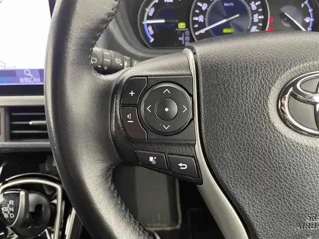 トヨタ ヴォクシー ハイブリッド ZS 煌Ⅱ 大分県 2020(令2)年 7.2万km ホワイトパールクリスタルシャイン ALPINE製11インチナビ(EX11NX)/バックカメラ/ALPINE製フリップダウンモニター/ALPINE製ドライブレコーダー/両側パワースライドドア/フルセグTV/テレビキャンセラー/HDMI端子/Bluetooth/ETC/前席シートヒーター/16インチアルミホイール/車線逸脱防止システム/衝突軽減ブレーキ/USB端子/オートライト/オートハイビーム/フォグランプ/LEDヘッドライト/本革巻きステアリング/ステアリングリモコン/ウォークスルー/前後コーナーセンサー/横滑り防止システム/スマートキー/プッシュスタート