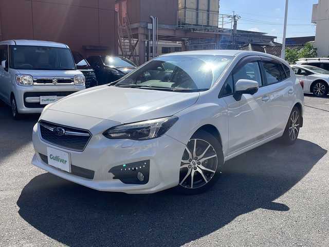 スバル インプレッサ スポーツ 2．0i－Lアイサイト 宮崎県 2018(平30)年 3.9万km クリスタルホワイトP 純正ナビ　Ｂｌｕｅｔｏｏｔｈ　フルセグＴＶ　バックカメラ　ＥＴＣ　前後ドライブレコーダー　ブラインドスポットモニター　ＣＤ／ＤＶＤチェンジャー　スマートキー　前後コーナーセンサー　ＬＥＤライト 純正アルミホイール 純正フロアマット