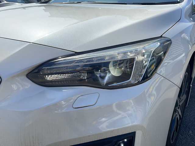 スバル インプレッサ スポーツ 2．0i－Lアイサイト 宮崎県 2018(平30)年 3.9万km クリスタルホワイトP 純正ナビ　Ｂｌｕｅｔｏｏｔｈ　フルセグＴＶ　バックカメラ　ＥＴＣ　前後ドライブレコーダー　ブラインドスポットモニター　ＣＤ／ＤＶＤチェンジャー　スマートキー　前後コーナーセンサー　ＬＥＤライト 純正アルミホイール 純正フロアマット