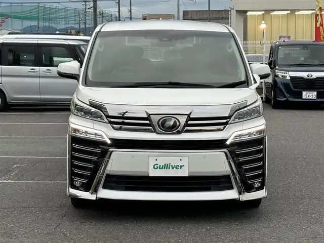 トヨタ ヴェルファイア Z Gエディション 愛知県 2019(令1)年 4.1万km ホワイトパールクリスタルシャイン /禁煙車//ワンオーナー//純正フリップダウンモニター//純正メモリーナビ(NSZN-Z68T)//フルセグTV/CD/DVD//バックカメラ//ETC//黒革シート//シートヒーター//エアシート//パワーシート(メモリ機能付き)//純正LEDオートヘッドライト//オートハイビーム//純正LEDフォグランプ//コンビステアリング//ステアリングスイッチ//ステアリングヒーター//パワーバックドア//全天周ドライブレコーダー//オートリトラウィンカーミラー//シーケンシャルウィンカー//PCS/LTA/PKSB/RSA/ACC/横滑り防止//リアロールシェード//オットマン付シート//自動防眩ルームミラー//照明付バニティミラー//スマートキー//スペアスマートキー//純正フロアマット//純正ドアバイザー//スペアタイヤ//AW付スタッドレスタイヤ4本(車載有)//新車時保証書//取扱説明書
