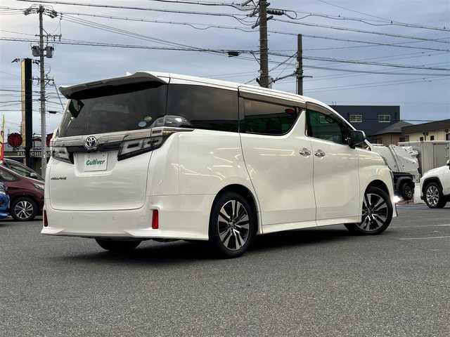 トヨタ ヴェルファイア Z Gエディション 兵庫県 2019(令1)年 4.1万km ホワイトパールクリスタルシャイン /禁煙車//ワンオーナー//純正フリップダウンモニター//純正メモリーナビ(NSZN-Z68T)//フルセグTV/CD/DVD//バックカメラ//ETC//黒革シート//シートヒーター//エアシート//パワーシート(メモリ機能付き)//純正LEDオートヘッドライト//オートハイビーム//純正LEDフォグランプ//コンビステアリング//ステアリングスイッチ//ステアリングヒーター//パワーバックドア//全天周ドライブレコーダー//オートリトラウィンカーミラー//シーケンシャルウィンカー//PCS/LTA/PKSB/RSA/ACC/横滑り防止//リアロールシェード//オットマン付シート//自動防眩ルームミラー//照明付バニティミラー//スマートキー//スペアスマートキー//純正フロアマット//純正ドアバイザー//スペアタイヤ//AW付スタッドレスタイヤ4本(車載有)//新車時保証書//取扱説明書