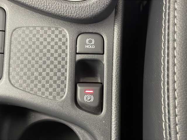 トヨタ ヤリスクロス ハイブリッド Z 埼玉県 2024(令6)年 0.6万km ブラックマイカ 純正ディスプレイオーディオ/（AM/FM/BT/USB）/全方位カメラ/ハーフレザーシート/シートヒーター/運転席パワーシート/ビルトイン2.0ETC/レーダークルーズコントロール/横滑り防止装置/ブラインドスポットモニター/ハンドルヒーター/オートハイビーム/純正18インチアルミホイール/純正フロアマット/前後ドライブレコーダー/LEDライト/LEDフォグランプ