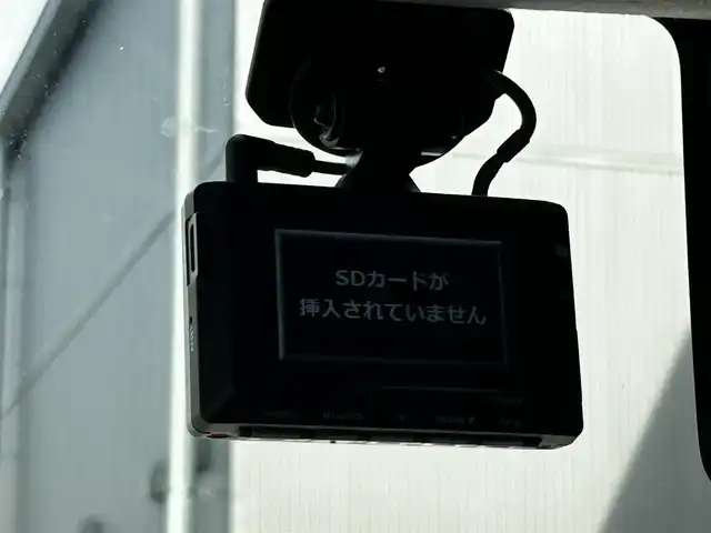 トヨタ ルーミー カスタムG－T 滋賀県 2023(令5)年 3.6万km ブラックマイカメタリック/パールホワイト2トーン 純正9インチナビ/【Bluetooth/CD/DVD/フルセグTV】/全方位カメラ/両側パワースライドドア/レーダークルーズコントロール/レーンディパーチャーアラート/プリクラッシュセーフティ/LEDヘッドライト/オートマチックハイビーム/クリアランスソナー/ビルトインETC/前後ドライブレコーダー/電動パーキングブレーキ/オートブレーキホールド/D/Nシートヒーター/純正フロアマット/ドアバイザー/プッシュスタート/スマートキー/ステアリングリモコン