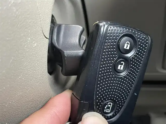 ダイハツ タント X 千葉県 2011(平23)年 9万km マスカットグリーンメタリック ユーザー買取車両/社外メモリナビ(AVIC-HRZ099)/・ワンセグ/DVD/CD/バックカメラ/ETC/片側パワースライドドア/社外14インチAW/スマートキー