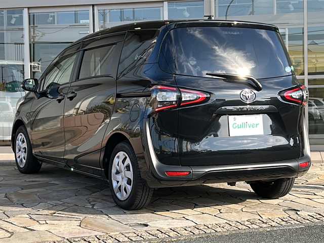 トヨタ シエンタ G クエロ 静岡県 2018(平30)年 6万km ブラックマイカ ナビ機能/FM/AM/SD/ipod/フルセグTV/USB/Bluetooth/CD/DVD/主要装備/・バックカメラ　/・スマートキー　/・ドライブレコーダー　/・ＥＴＣ　/・両側パワースライドドア　/・オートハイビーム　/・オートライト/・ＬＥＤヘッドライト　/・衝突軽減システム　/・ステアリングリモコン　/・フォグランプ　/・レーンキープ/・横滑り防止装置/・盗難防止装置/・純正ホイールキャップ