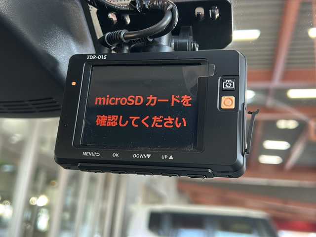 トヨタ シエンタ G クエロ 静岡県 2018(平30)年 6万km ブラックマイカ ナビ機能/FM/AM/SD/ipod/フルセグTV/USB/Bluetooth/CD/DVD/主要装備/・バックカメラ　/・スマートキー　/・ドライブレコーダー　/・ＥＴＣ　/・両側パワースライドドア　/・オートハイビーム　/・オートライト/・ＬＥＤヘッドライト　/・衝突軽減システム　/・ステアリングリモコン　/・フォグランプ　/・レーンキープ/・横滑り防止装置/・盗難防止装置/・純正ホイールキャップ