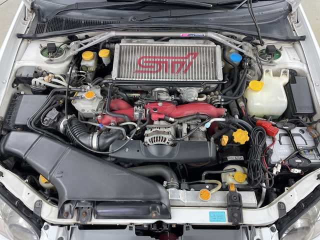 スバル インプレッサ ＷＲＸ STi 道央・札幌 2004(平16)年 15.9万km ピュアホワイト ・４ＷＤ/・ＤＣＣＤ/・Ｃ－ＤＩＦＦ/・Ｉ／Ｃスプレー/・ＨＫＳ ＥＶＣ－Ｓ/・ＨＫＳ メタルキャタライザー/・ＨＫＳ マフラー/・ＨＫＳ ＬＡクラッチ/・クスコ ＬＳＤ/・アルミラジエーター/・コトスポーツ ブローオフバルブ/・ＴＥＩＮ車高調/・Ａ－Ｔｅｃｈファイナルスピード改１７インチアルミ/・フロント/サイド/リアスポイラー/・社外ＨＤＤナビ＆ＴＶ＆ＤＶＤ＆ＣＤ＆ＡＵＸ＆ＵＳＢ/・バックカメラ/・取扱説明書有り/・スペアキー１本有/・令和２年１０月/令和４年１月/令和５年２月/令和５年６月ディーラー点検整備記録簿有り