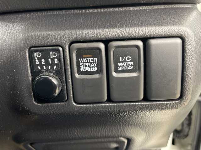 スバル インプレッサ ＷＲＸ STi 道央・札幌 2004(平16)年 15.9万km ピュアホワイト ・４ＷＤ/・ＤＣＣＤ/・Ｃ－ＤＩＦＦ/・Ｉ／Ｃスプレー/・ＨＫＳ ＥＶＣ－Ｓ/・ＨＫＳ メタルキャタライザー/・ＨＫＳ マフラー/・ＨＫＳ ＬＡクラッチ/・クスコ ＬＳＤ/・アルミラジエーター/・コトスポーツ ブローオフバルブ/・ＴＥＩＮ車高調/・Ａ－Ｔｅｃｈファイナルスピード改１７インチアルミ/・フロント/サイド/リアスポイラー/・社外ＨＤＤナビ＆ＴＶ＆ＤＶＤ＆ＣＤ＆ＡＵＸ＆ＵＳＢ/・バックカメラ/・取扱説明書有り/・スペアキー１本有/・令和２年１０月/令和４年１月/令和５年２月/令和５年６月ディーラー点検整備記録簿有り