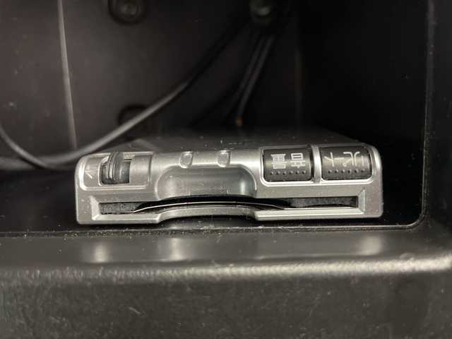 スバル インプレッサ ＷＲＸ STi 道央・札幌 2004(平16)年 15.9万km ピュアホワイト ・４ＷＤ/・ＤＣＣＤ/・Ｃ－ＤＩＦＦ/・Ｉ／Ｃスプレー/・ＨＫＳ ＥＶＣ－Ｓ/・ＨＫＳ メタルキャタライザー/・ＨＫＳ マフラー/・ＨＫＳ ＬＡクラッチ/・クスコ ＬＳＤ/・アルミラジエーター/・コトスポーツ ブローオフバルブ/・ＴＥＩＮ車高調/・Ａ－Ｔｅｃｈファイナルスピード改１７インチアルミ/・フロント/サイド/リアスポイラー/・社外ＨＤＤナビ＆ＴＶ＆ＤＶＤ＆ＣＤ＆ＡＵＸ＆ＵＳＢ/・バックカメラ/・取扱説明書有り/・スペアキー１本有/・令和２年１０月/令和４年１月/令和５年２月/令和５年６月ディーラー点検整備記録簿有り