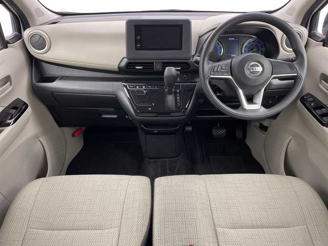 日産 デイズ X 新潟県 2022(令4)年 1.9万km ホワイトパール ワンオーナー/純正ディスプレイオーディオ/　Bluetooth/USB/衝突被害軽減ブレーキ/レーンキープアシスト/前後コーナーセンサー/バックモニター/オートマチックハイビーム/オートライト/アイドリングストップ/プッシュスタート/横滑り防止装置/スペアキー1本/純正フロアマット/純正14インチアルミホイール/取扱説明書/保証書