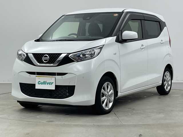 日産 デイズ X 新潟県 2022(令4)年 1.9万km ホワイトパール ワンオーナー/純正ディスプレイオーディオ/　Bluetooth/USB/衝突被害軽減ブレーキ/レーンキープアシスト/前後コーナーセンサー/バックモニター/オートマチックハイビーム/オートライト/アイドリングストップ/プッシュスタート/横滑り防止装置/スペアキー1本/純正フロアマット/純正14インチアルミホイール/取扱説明書/保証書
