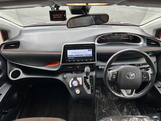 トヨタ シエンタ G クエロ 愛媛県 2019(令1)年 3.8万km センシュアルレッドマイカ 純正ナビ（Bluetooth/フルセグTV）/パノラミックビューモニター/トヨタセーフティセンス/ステアリングリモコン/両側パワースライドドア/ハーフレザーシート/ETC/前後ドライブレコーダー/クリアランスソナー/3列シート/LEDヘッドライト/オートマチックハイビーム/スマートキー×２