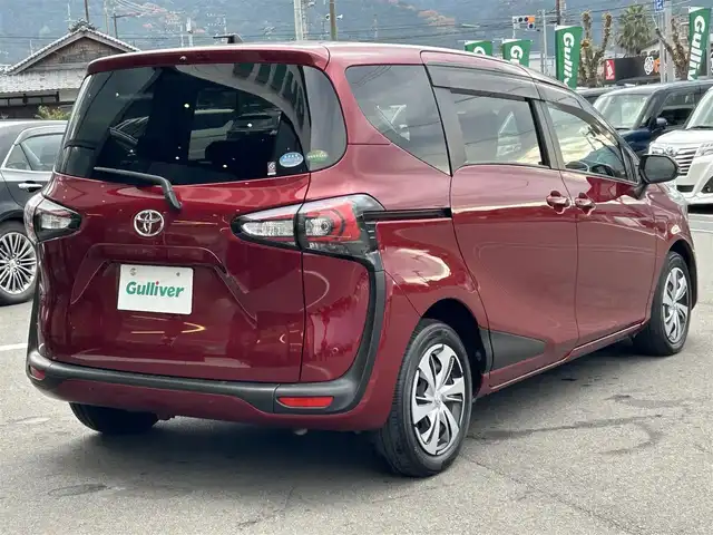 トヨタ シエンタ G クエロ 愛媛県 2019(令1)年 3.8万km センシュアルレッドマイカ 純正ナビ（Bluetooth/フルセグTV）/パノラミックビューモニター/トヨタセーフティセンス/ステアリングリモコン/両側パワースライドドア/ハーフレザーシート/ETC/前後ドライブレコーダー/クリアランスソナー/3列シート/LEDヘッドライト/オートマチックハイビーム/スマートキー×２