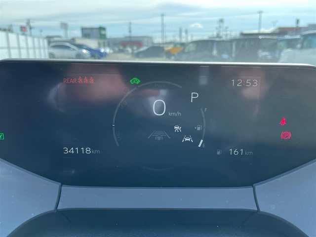 トヨタ プリウス Z 岩手県 2023(令5)年 3.5万km プラチナホワイトパールマイカ パノラマルーフ　純正１２．３型ナビ　全周囲　デジタルインナーミラー　電動リアゲート　メモリ付電動革シート　エアシートヒーター　オートパーキングアシスト　ワイパーデアイサー　ＡＣ１００Ｖ　ＥＴＣ２．０