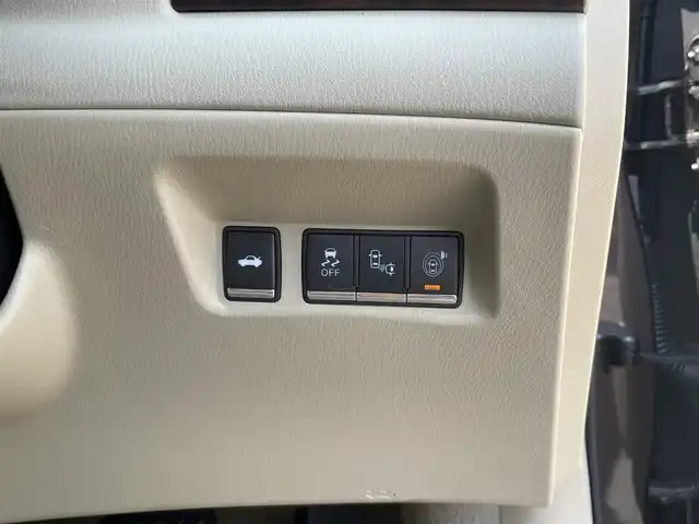 日産 フーガ ハイブリッド 静岡県 2016(平28)年 6.4万km 茶 衝突軽減Ｂ　/ＤＣＡ　/ＬＤＡ　/ＢＳＩ　/ＬＤＷ　/サンルーフ　　/ベージュ革シート　/前席ＰＷシート&シートヒーター&エアシート　/純正ナビ　/全方位カメラ　/地デジ　/ＢＯＳＥサウンド/Waruic 19インチAW/社外３６０度ドラレコ/スマートキー /スペアキー /保証証/取説