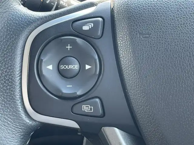 ホンダ フリード ハイブリット G ホンダセンシング 和歌山県 2020(令2)年 2.5万km クリスタルブラックパール 純正ナビ/バックカメラ/フルセグTV/（BT/USB/CD/DVD)/衝突軽減ブレーキ/アダプティブクルーズコントロール/レーンキープ/コーナーセンサー/横滑り防止機能/両側パワースライドドア/純正ゴムマット/純正アルミホイール/アイドリングストップ/LEDヘッドライト/オートライト