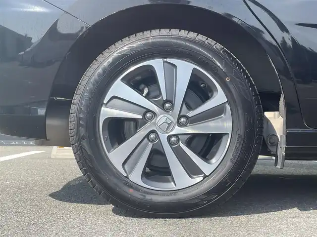 ホンダ フリード ハイブリット G ホンダセンシング 和歌山県 2020(令2)年 2.5万km クリスタルブラックパール 純正ナビ/バックカメラ/フルセグTV/（BT/USB/CD/DVD)/衝突軽減ブレーキ/アダプティブクルーズコントロール/レーンキープ/コーナーセンサー/横滑り防止機能/両側パワースライドドア/純正ゴムマット/純正アルミホイール/アイドリングストップ/LEDヘッドライト/オートライト