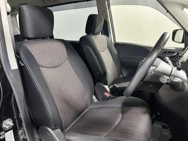 日産 セレナ ハイウェイS S HV Aセーフ 大阪府 2014(平26)年 6.7万km ダイヤモンドブラック 純正ナビ(フルセグ/DVD再生/Bluetooth) 360カメラ ETC 両側パワースライドドア 衝突軽減 クルコン クリアランスソナー レーンアシスト リアオートエアコン オートライト 禁煙車