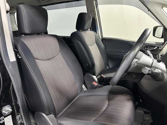 日産 セレナ ハイウェイS G S HV Aセーフ 大阪府 2014(平26)年 6.7万km ダイヤモンドブラック 純正ナビ(フルセグ/DVD再生/Bluetooth) 360カメラ ETC 両側パワースライドドア 衝突軽減 クルコン クリアランスソナー レーンアシスト リアオートエアコン オートライト 禁煙車