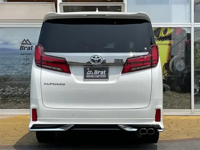 トヨタ アルファード S タイプゴールドⅢ 道北・旭川 2022(令4)年 1.9万km ホワイトパールクリスタルシャイン モデリスタフルエアロ/寒冷地仕様/マルチメディアディスプレイオーディオ/バックカメラ/地デジ/Bluetooth/プリクラッシュセーフティ/レーンキープアシスト/パワーバックドア/全方位ドライブレコーダー/レーダークルーズコントロール/リアヒーターエアコン/ハーフ黒レザーシート/リアスポイラー/HDMI入力端子/USB入力端子/CD、DVDチェンジャー付き/ETC/1体型エンジンスターター/フリップダウンモニター/リアフォグ/ワイパーデアイサー/TVキャンセラー付き/スペアキー1個/取扱説明書/保証書
