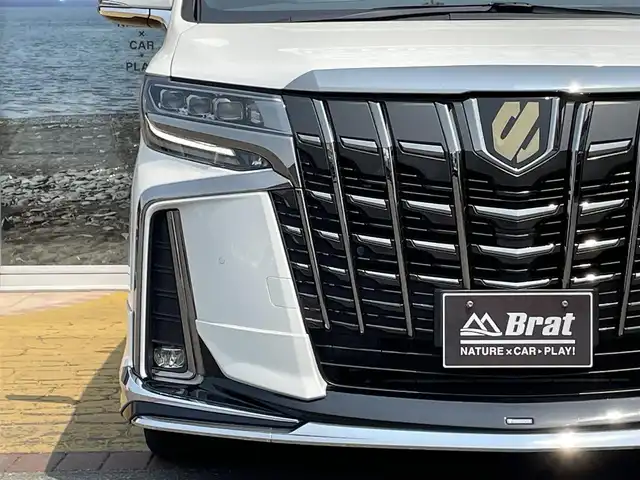 トヨタ アルファード S タイプゴールドⅢ 道北・旭川 2022(令4)年 1.9万km ホワイトパールクリスタルシャイン モデリスタフルエアロ/寒冷地仕様/マルチメディアディスプレイオーディオ/バックカメラ/地デジ/Bluetooth/プリクラッシュセーフティ/レーンキープアシスト/パワーバックドア/全方位ドライブレコーダー/レーダークルーズコントロール/リアヒーターエアコン/ハーフ黒レザーシート/リアスポイラー/HDMI入力端子/USB入力端子/CD、DVDチェンジャー付き/ETC/1体型エンジンスターター/フリップダウンモニター/リアフォグ/ワイパーデアイサー/TVキャンセラー付き/スペアキー1個/取扱説明書/保証書